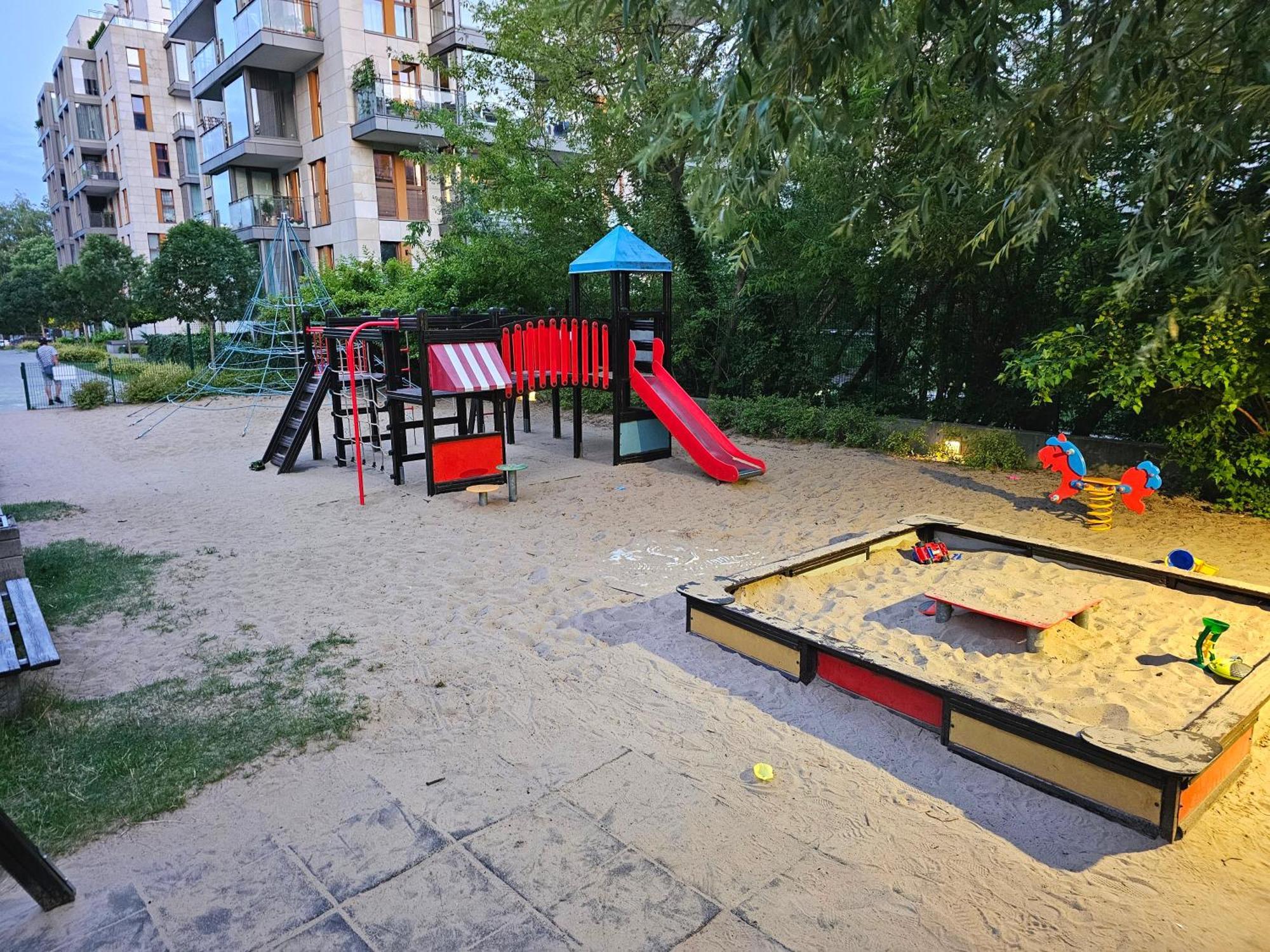 10 Min Do Lotniska, 2 Syp, Ekspres Do Kawy, Kosmetyki Ada, By Visitwarsaw Apartments מראה חיצוני תמונה