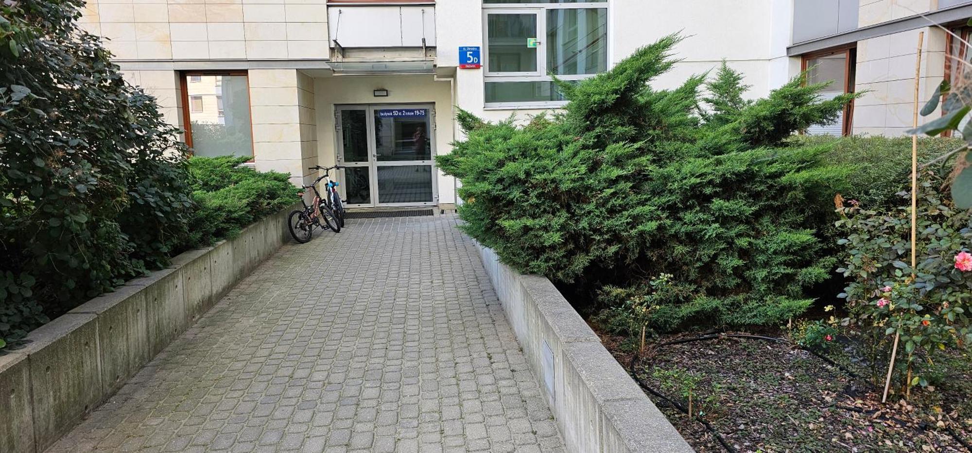 10 Min Do Lotniska, 2 Syp, Ekspres Do Kawy, Kosmetyki Ada, By Visitwarsaw Apartments מראה חיצוני תמונה